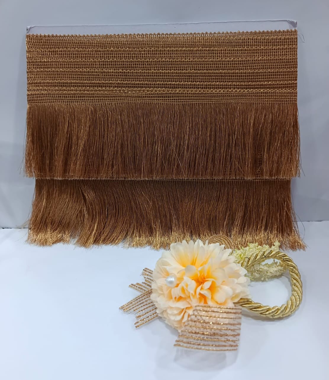 GOLDEN KIRAN LACE 8 METERS
